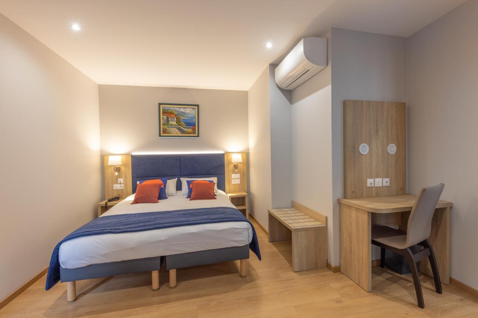 Hotel Saint Augustin Strasbourg Bagian luar foto
