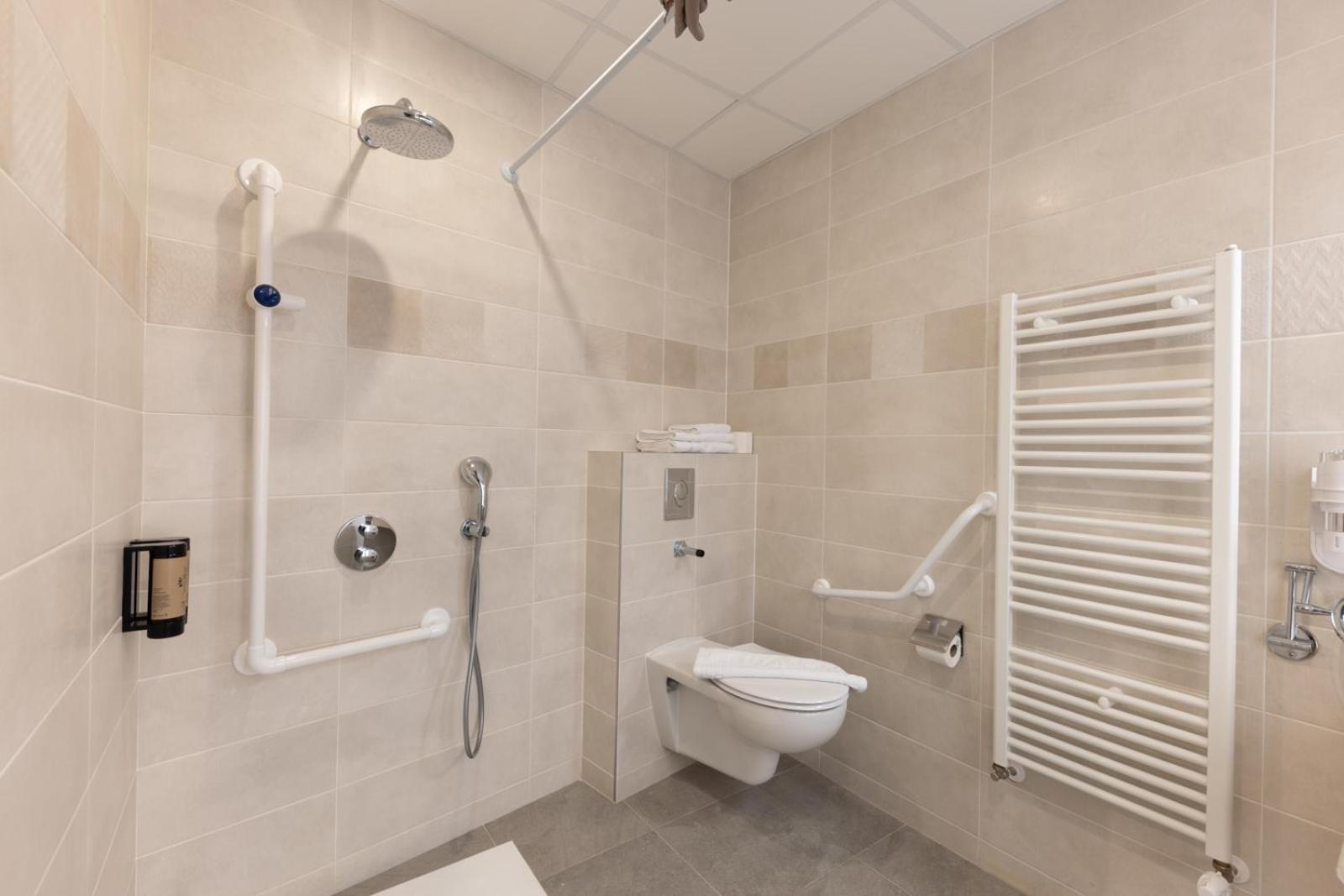 Hotel Saint Augustin Strasbourg Bagian luar foto